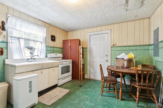 6470 T C Walker Rd, House other with 3 bedrooms, 1 bathrooms and null parking in Gloucester VA | Image 10