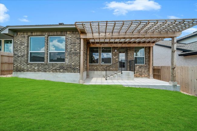 147 Cibolo Creek Loop, House other with 3 bedrooms, 2 bathrooms and 4 parking in Bastrop TX | Image 36