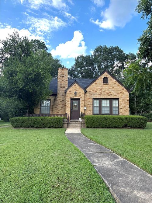 106 S Grace St, Crockett, TX, 75835-1724 | Card Image