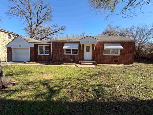 226 Van Arsdale Ave, Haysville, KS, 67060-1648 | Card Image