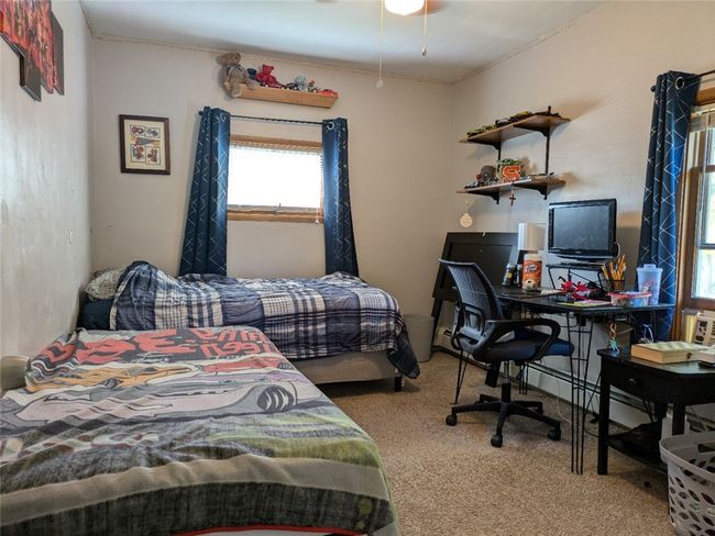 19 W Willow St, House other with 3 bedrooms, 2 bathrooms and null parking in Smethport PA | Image 13