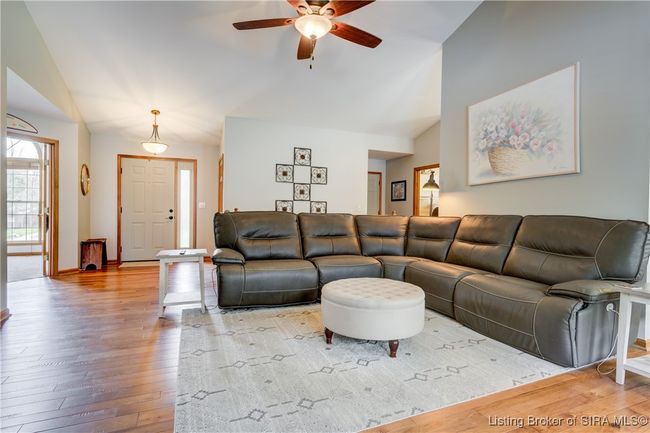 1475 Cedar Ln Nw, Home with 3 bedrooms, 3 bathrooms and null parking in Corydon IN | Image 8