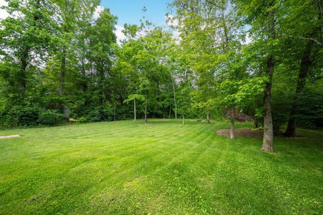 2024 Oak St, House other with 3 bedrooms, 2 bathrooms and null parking in Signal Mountain TN | Image 34