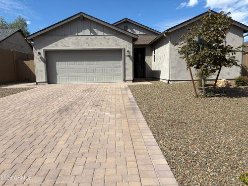 576 Whistle Stop Rd, Clarkdale, AZ, 86324-3374 | Card Image