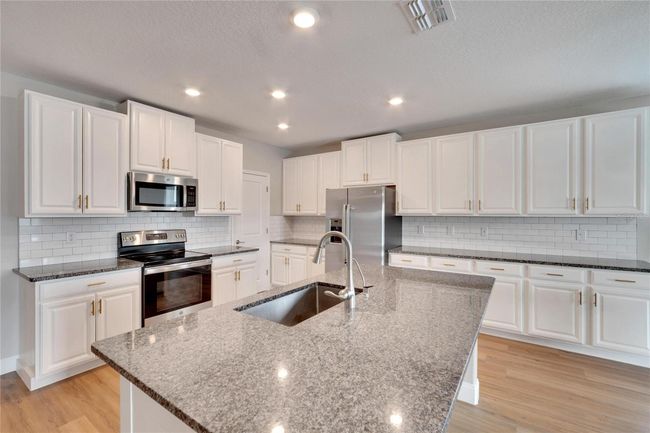 12783 Maple Bonsai Dr, House other with 5 bedrooms, 3 bathrooms and null parking in RIVERVIEW FL | Image 7