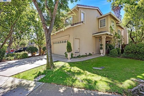 15 Creekside Dr, San Ramon, CA, 94583-1584 | Card Image