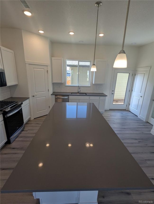 6109 Zebulon Pl, House other with 3 bedrooms, 3 bathrooms and 2 parking in Timnath CO | Image 11