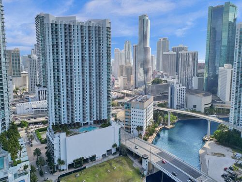 apt-2805-350 S Miami Ave, Miami, FL, 33130-1929 | Card Image
