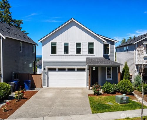 6843 46th St Ne, Marysville, WA, 98270-7086 | Card Image