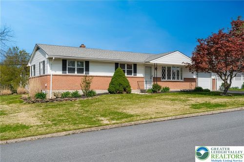 2141 Aster Road, Lower Macungie Twp, PA, 18062 | Card Image