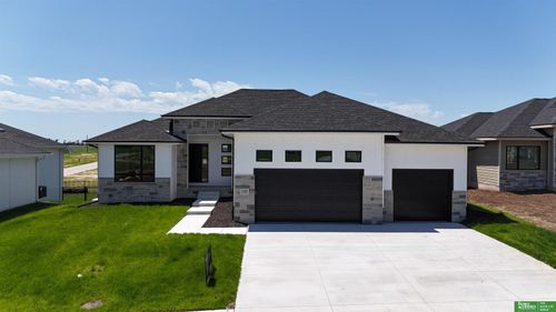 5408 N 212th St, Elkhorn, NE, 68022-5353 | Card Image