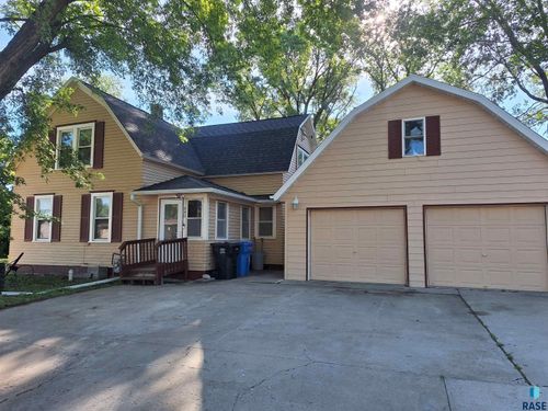 240 N Peck St Street, Salem, SD, 57058 | Card Image