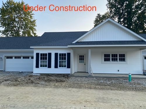 4334 Literary Ln, Willoughby, OH, 44094-7933 | Card Image