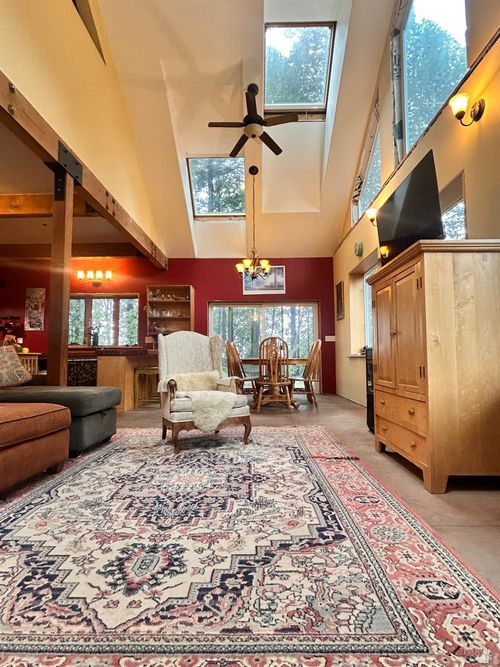 29281 Timberline Rd, Willits, CA, 95490-5868 | Card Image