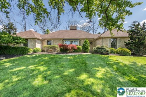 1937 Saucon Dale Cir, Bethlehem, PA, 18015-5143 | Card Image