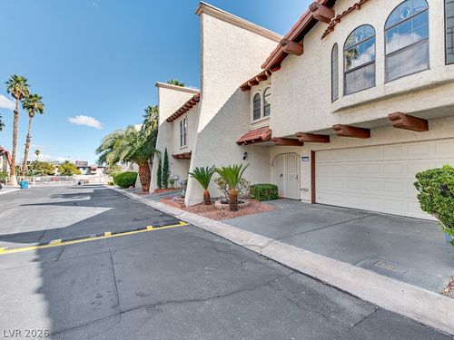 4937 Vivaldi Dr, Las Vegas, NV, 89146-6944 | Card Image