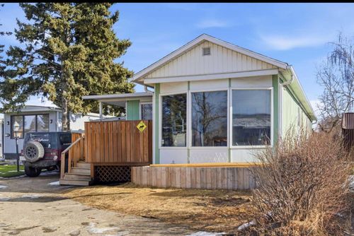 124-3223 83 St Nw, Calgary, AB, T3B5N1 | Card Image