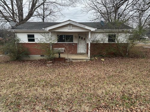 394 Moores Cir, Kingston Springs, TN, 37082-9086 | Card Image