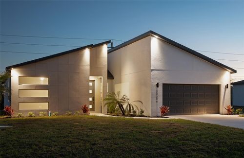 24399 Sw Kingsway Cir, Lake Suzy, FL, 34269-6802 | Card Image