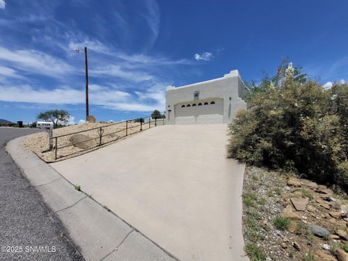 2639 Katheryne Circle, Silver City, NM, 88061 | Card Image