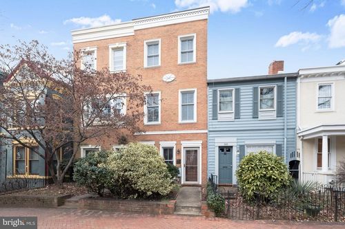 237 10th St Se, WASHINGTON, DC, 20003-2118 | Card Image