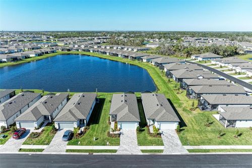 9272 Ballaster Pointe Loop, PARRISH, FL, 34219-2520 | Card Image