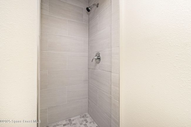 158 Billiar Ave Ne, House other with 3 bedrooms, 2 bathrooms and null parking in Palm Bay FL | Image 18