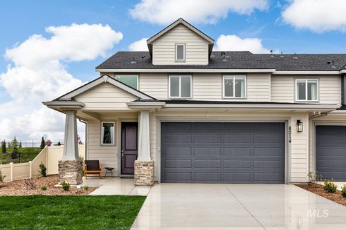 8014 W Fern St, Eagle, ID, 83616-1003 | Card Image