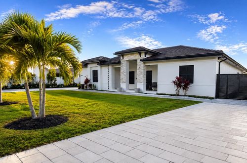 21480 Sw 132nd Ct, Miami, FL, 33177-6246 | Card Image
