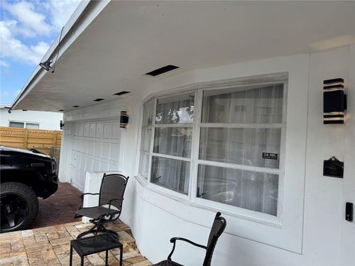 5221 Washington St, Hollywood, FL, 33021-8055 | Card Image