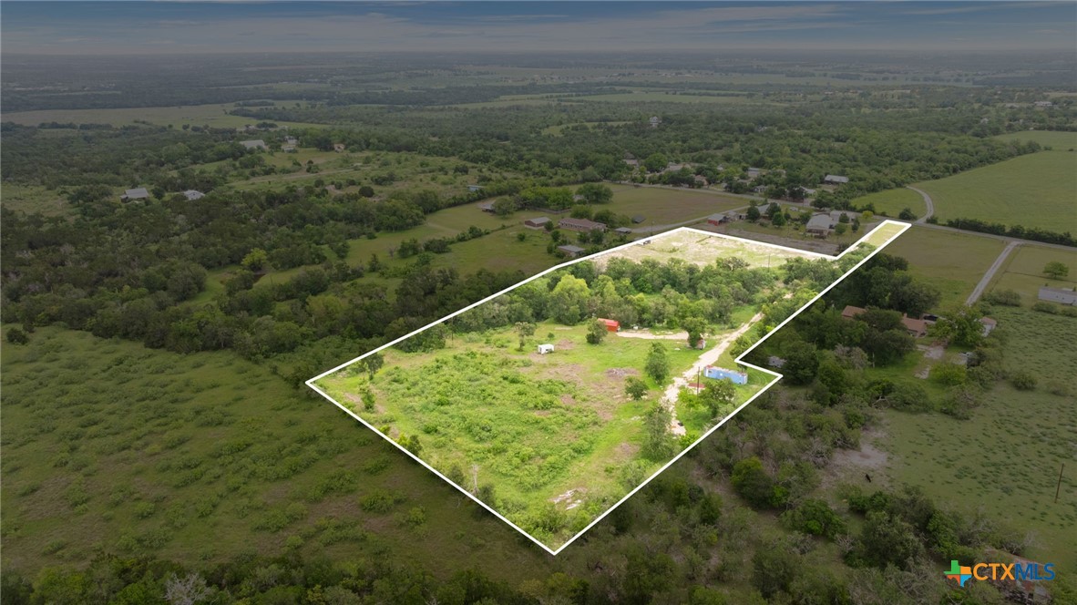Land in Manor 4