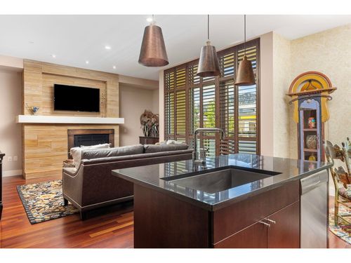 ste-205-1155 Canyon Blvd, Boulder, CO, 80302-5196 | Card Image