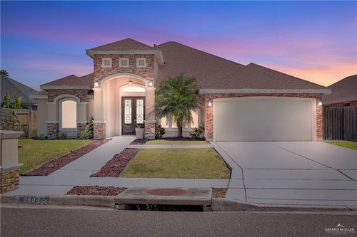 2804 Grayson Ave, McAllen, TX, 78504-6453 | Card Image