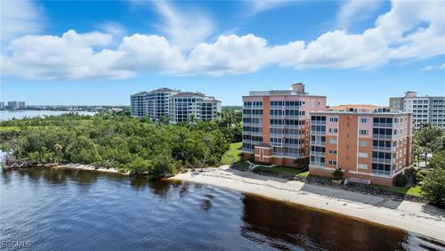ph-1b-14813 Laguna Dr, FORT MYERS, FL, 33908-8120 | Card Image