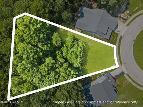 607 Martin House Loop, Holly Ridge, NC, 28445-8024 | Card Image