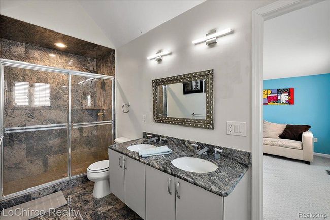 924 Knob Creek Dr, House other with 4 bedrooms, 4 bathrooms and null parking in Oakland Twp MI | Image 31