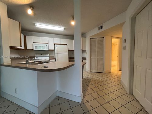 f203-4035 W Mcnab Rd, Pompano Beach, FL, 33069-4972 | Card Image