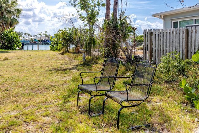 11465 7 Th St E, House other with 2 bedrooms, 2 bathrooms and null parking in Treasure Island FL | Image 40