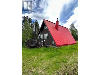 5928 5 Ave, House other with 4 bedrooms, 1 bathrooms and null parking in Blue River BC | Image 1