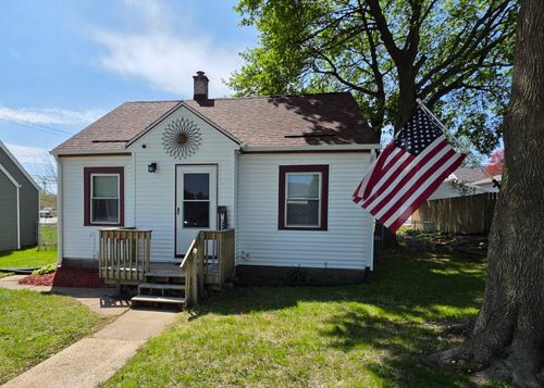 1307 W 36th St, Davenport, IA, 52806-5615 | Card Image