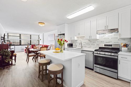 apt-14g-7002 Kennedy Blvd, Guttenberg, NJ, 07093-4913 | Card Image