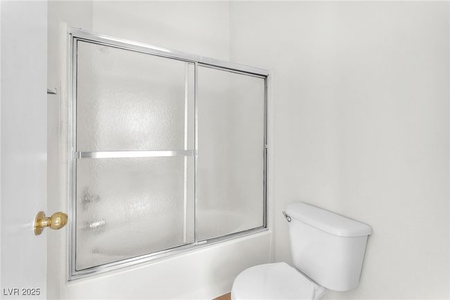 2563 Land Rush Dr, Townhouse with 2 bedrooms, 3 bathrooms and null parking in Henderson NV | Image 25