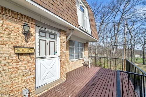 6478 State Road, Parma, OH, 44134 | Card Image