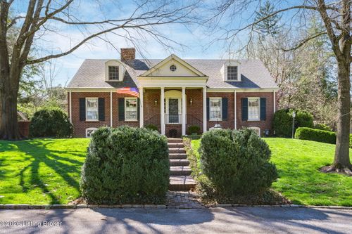504 Country Ln, Louisville, KY, 40207-1411 | Card Image