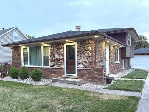 11529 S Laramie Ave, Alsip, IL, 60803-4909 | Card Image