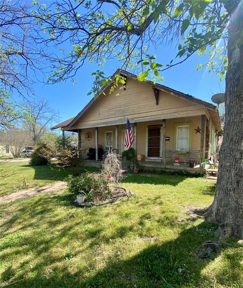 1201 Market St W, Honey Grove, TX, 75446-1623 | Card Image
