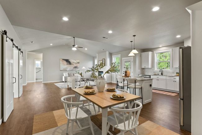 37818 N Grove Rd, House other with 3 bedrooms, 2 bathrooms and null parking in Deer Park WA | Image 11