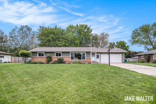 7475 Astronaut Ave, Jenison, MI, 49428-8924 | Card Image