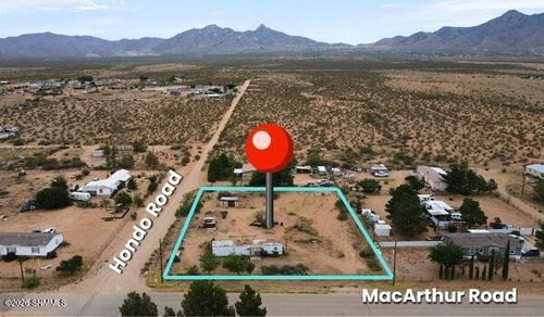 7092 Macarthur Rd, Las Cruces, NM, 88012-6182 | Card Image