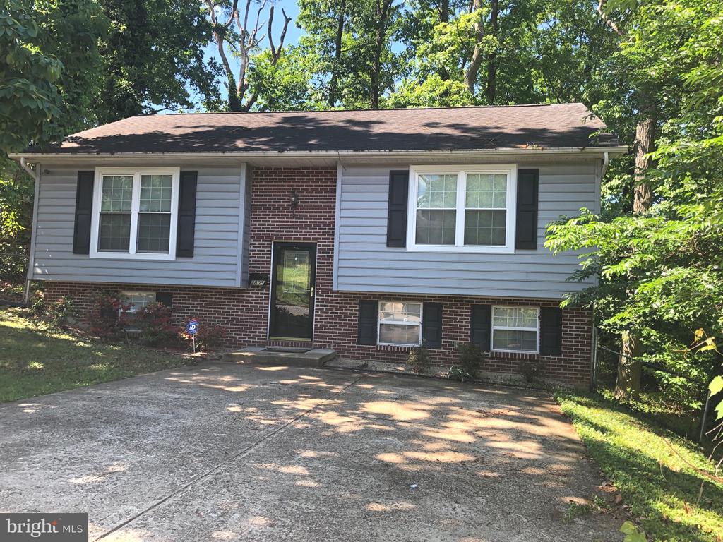 25th Ave, Temple Hills, MD 20748